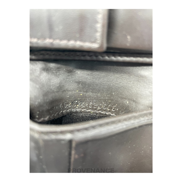 🔴 Gucci  Bifold Wallet - GG Supreme Signature Web Bee - Picture 8 of 8